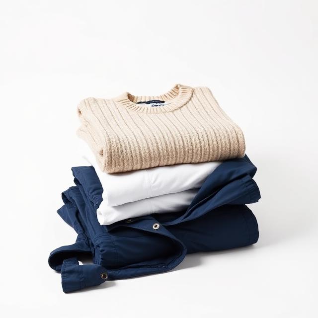 Folded knitwear, t-shirt and jacket sourced from China